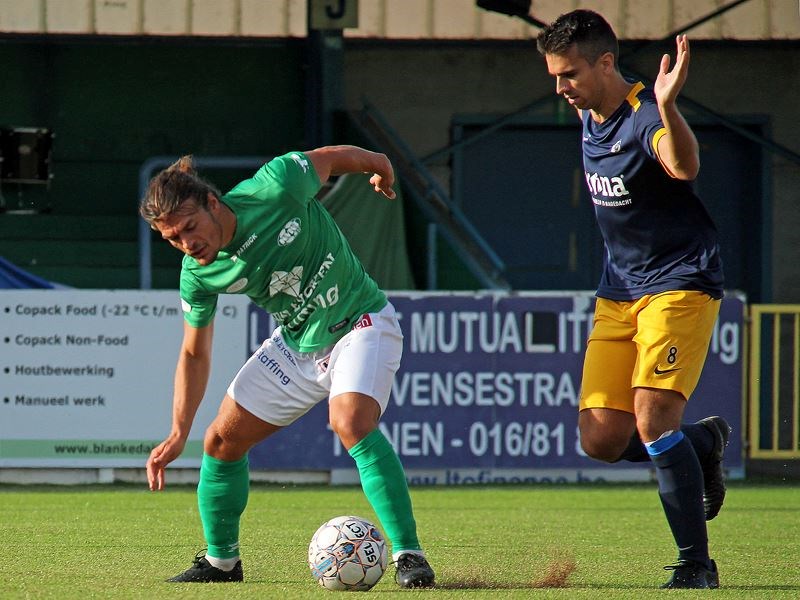 Foto: Kwinten Van Den Broeck zijn doelpunt werd dubieus afgekeurd. (© foto archief Jeroen Goolaerts)