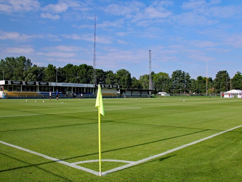 Geel-blauw boekt eerste zege in voorbereiding