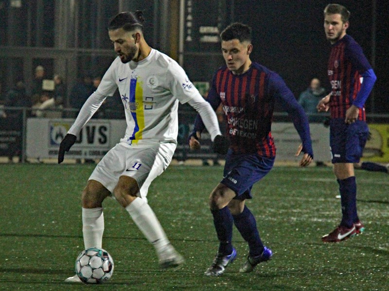 Brusk Er wordt op de huid gezeten door Jorn De Winter. (© foto Jeroen Goolaerts)