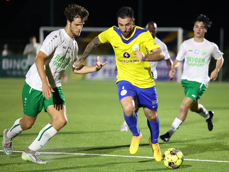 Yani Urdinov speelde een sterke wedstrijd. (© foto Jorghé Van Hecke)